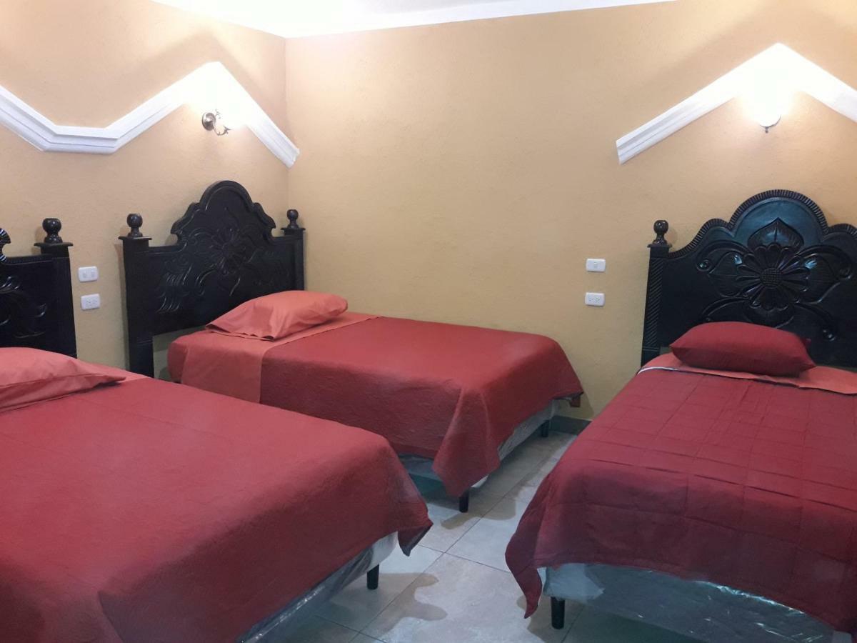 Hotel Tinamit San Pedro La Laguna Eksteriør billede